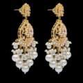 Pearl Piroi Earrings